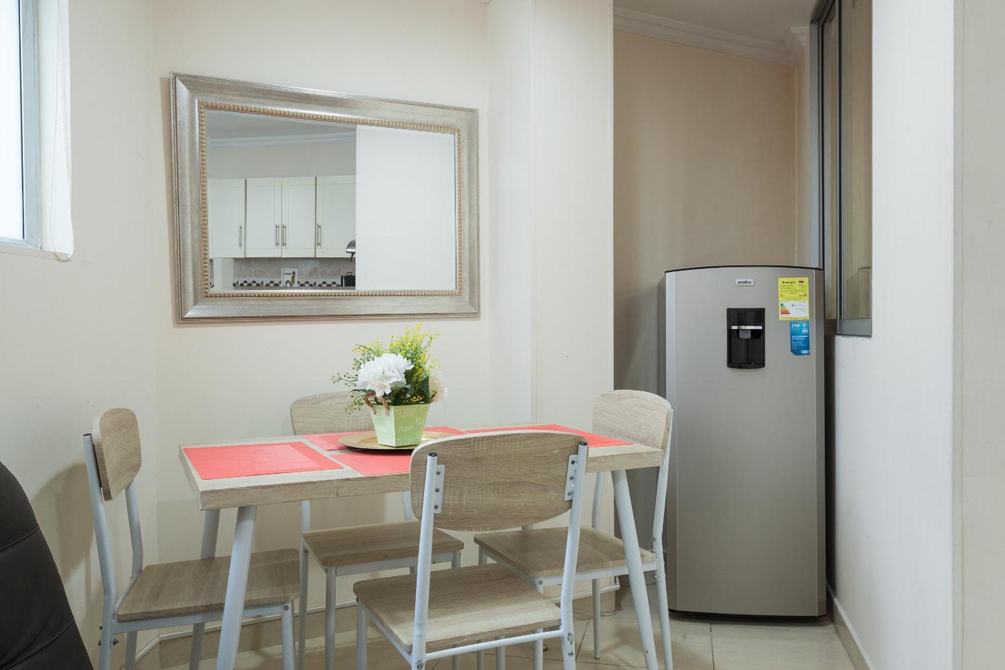 מדיין Apartamentos Laureles De La 70 מראה חיצוני תמונה