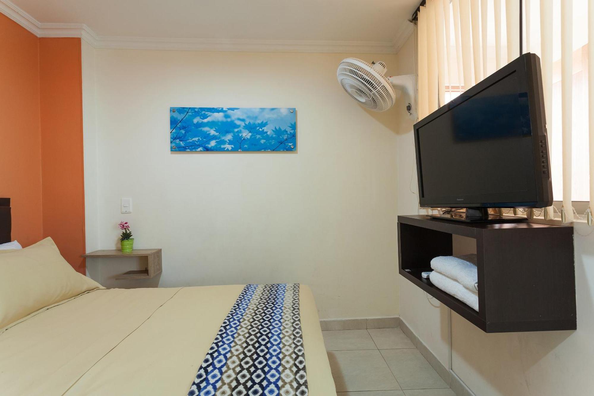 מדיין Apartamentos Laureles De La 70 מראה חיצוני תמונה