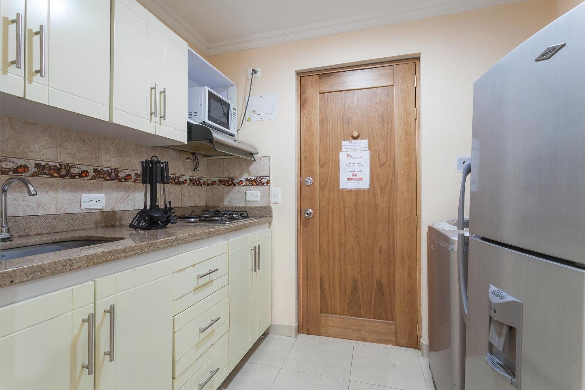 מדיין Apartamentos Laureles De La 70 מראה חיצוני תמונה