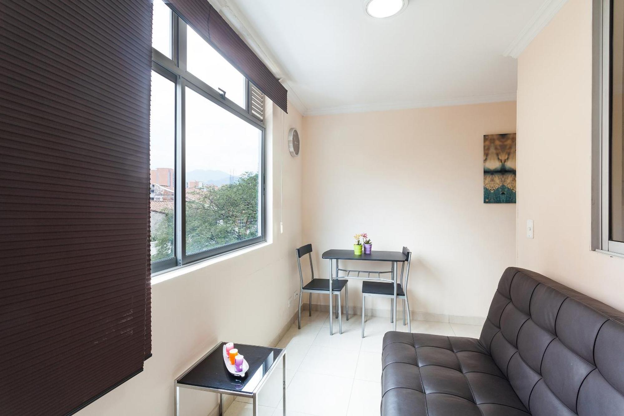 מדיין Apartamentos Laureles De La 70 מראה חיצוני תמונה