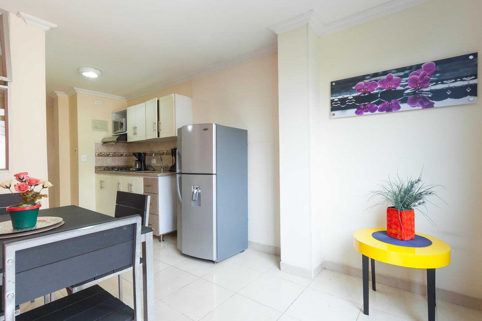 מדיין Apartamentos Laureles De La 70 מראה חיצוני תמונה