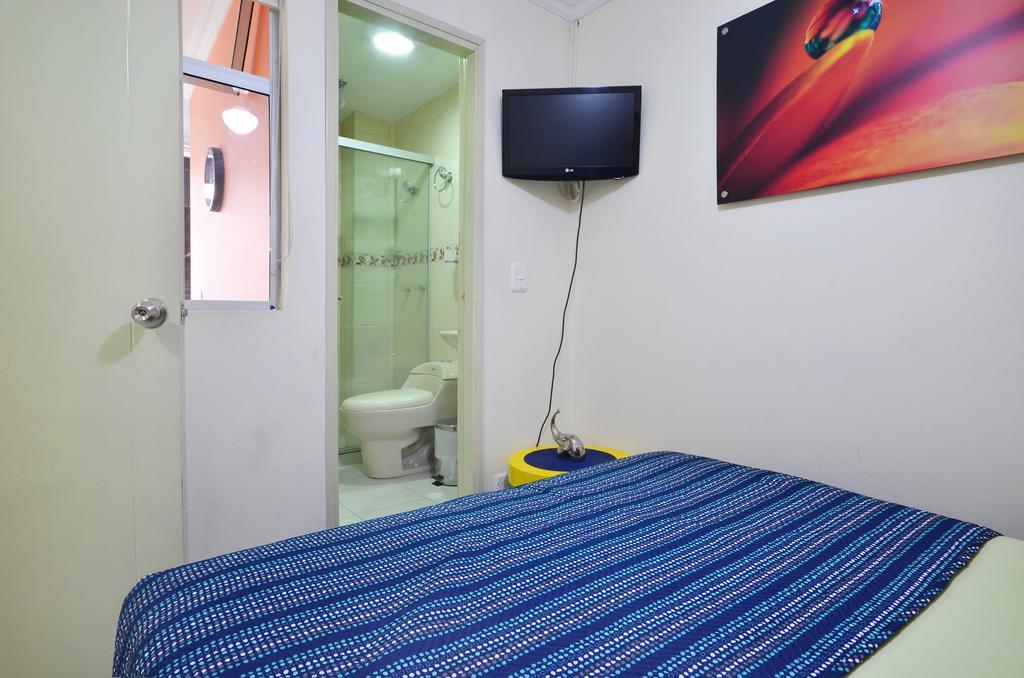 מדיין Apartamentos Laureles De La 70 מראה חיצוני תמונה