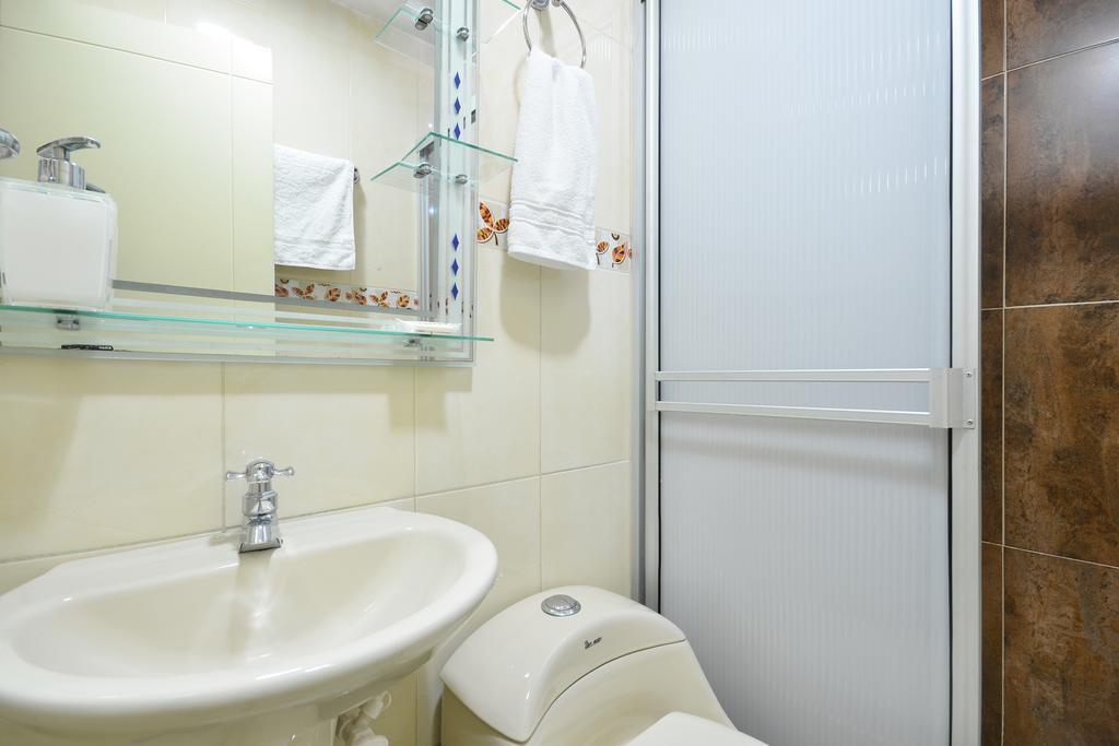 מדיין Apartamentos Laureles De La 70 מראה חיצוני תמונה