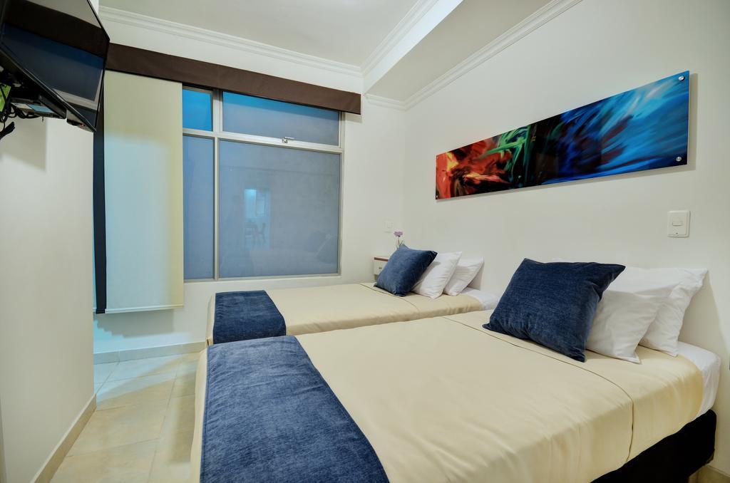 מדיין Apartamentos Laureles De La 70 מראה חיצוני תמונה