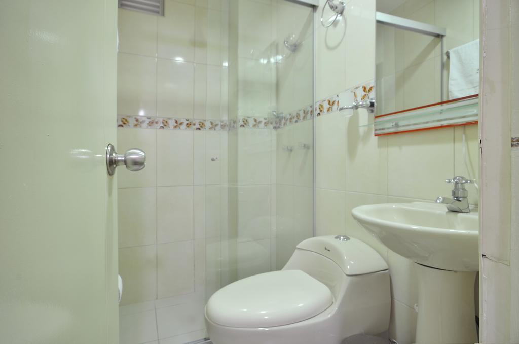 מדיין Apartamentos Laureles De La 70 מראה חיצוני תמונה